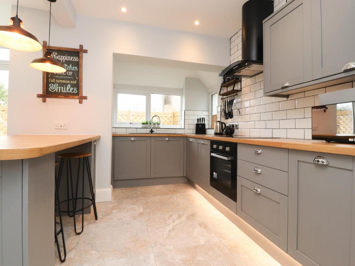 23 Ryden Avenue Villa Cleveleys Exterior photo